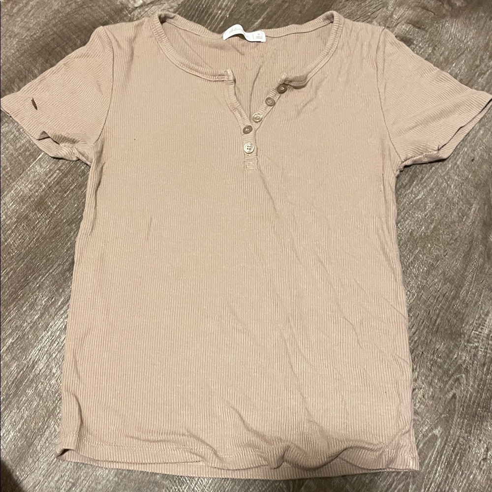 Active USA Beige Ribbed Short-Sleeve Henley